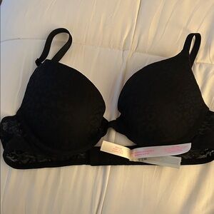 Victoria's Secret Black Lace Bra WORN ONCE